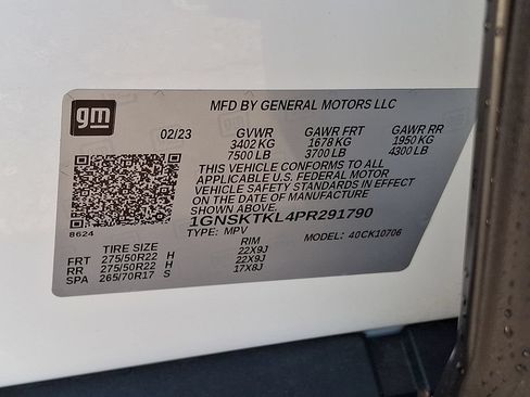 Used 2023 Chevrolet Tahoe High Country AWD/4WD image 27