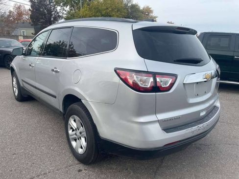 Used 2017 Chevrolet Traverse LS image 8