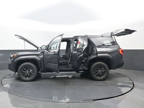 New 2026 Toyota 4Runner SR5 RWD image 31