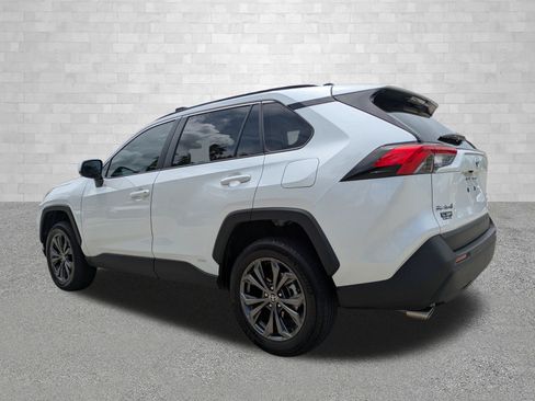 Used 2023 Toyota RAV4 XLE Premium AWD/4WD image 4