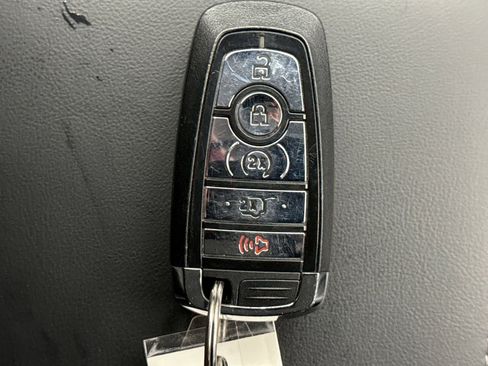Used 2022 Lincoln Corsair AWD w/ Equipment Group 101A image 24