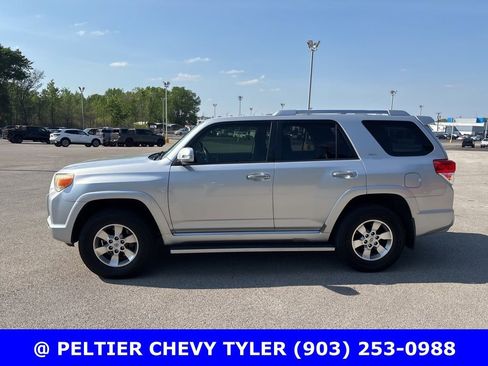 Used 2012 Toyota 4Runner SR5 image 4