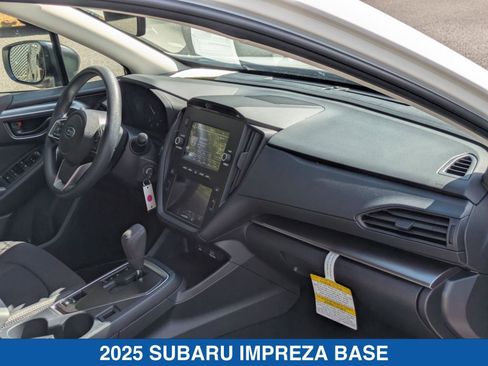 Certified 2025 Subaru Impreza 2.0i image 32