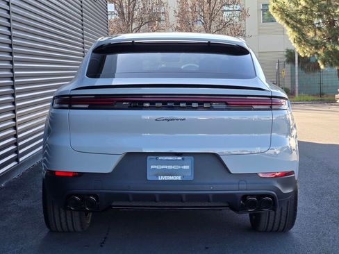 New 2026 Porsche Cayenne Coupe image 6