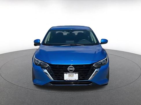 Used 2025 Nissan Sentra SV FWD image 4