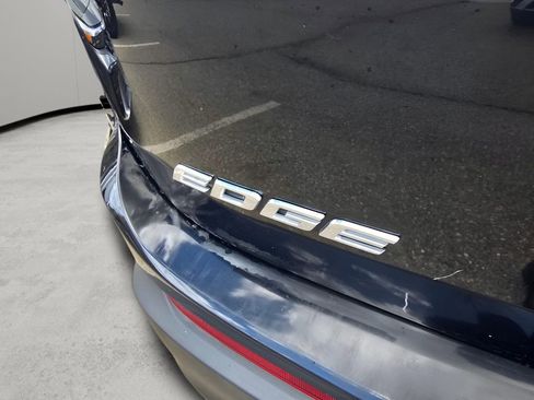 Used 2016 Ford Edge Titanium w/ Equipment Group 301A image 19