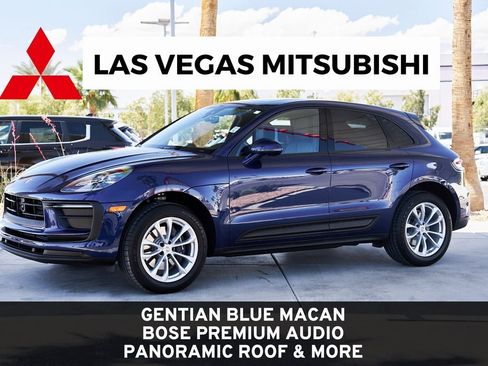 Used 2024 Porsche Macan image 1