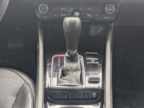 Used 2023 Jeep Compass Limited image 9