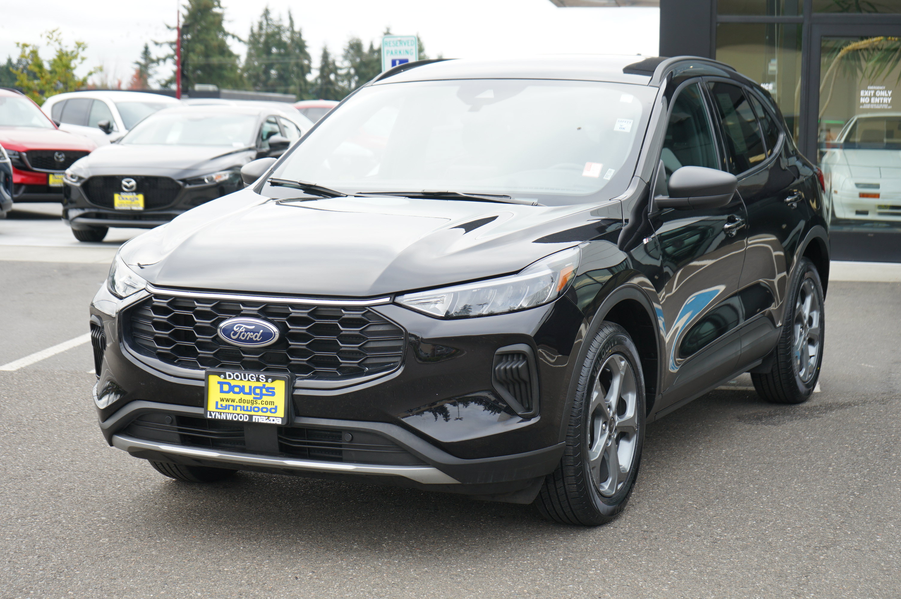 Used 2025 Ford Escape ST-Line AWD/4WD image 10