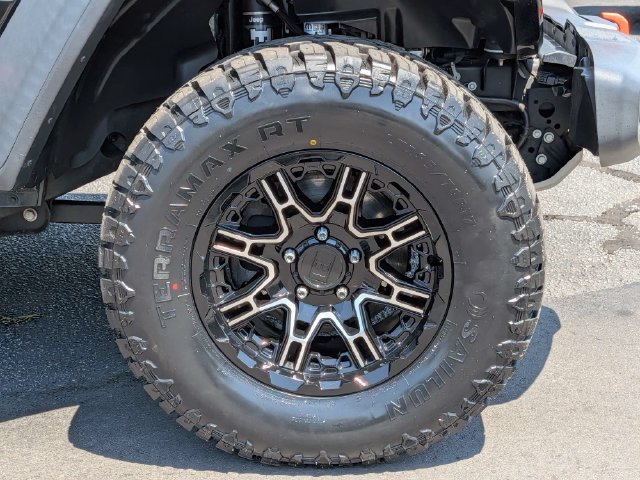 Used 2020 Jeep Gladiator Mojave AWD/4WD image 12