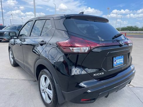 Certified 2025 Nissan Kicks Play S FWD image 5