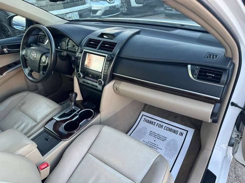 Used 2012 Toyota Camry XLE image 13