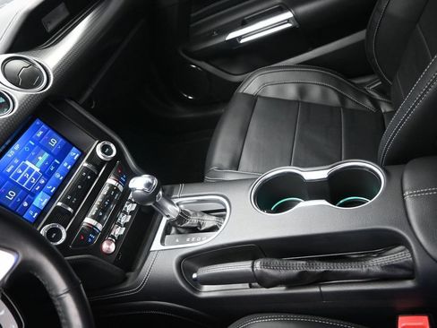 Used 2021 Ford Mustang GT Premium w/ GT Performance Package RWD image 19