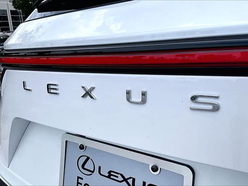 Used 2025 Lexus NX 350 AWD w/ Accessory Package (Z2) image 31