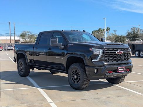 New 2026 Chevrolet Silverado 2500 ZR2 image 7