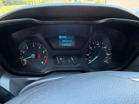 Used 2019 Ford Transit 250 148 Medium Roof RWD image 14
