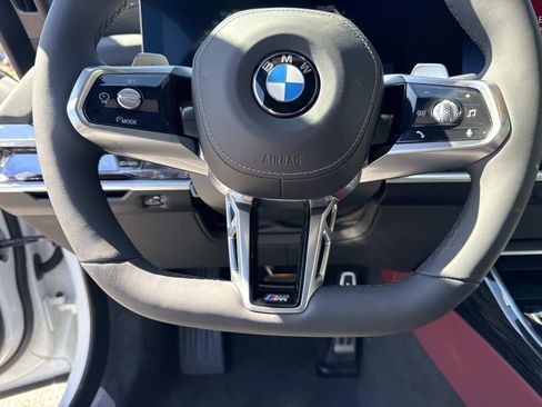 New 2026 BMW 740i xDrive image 18