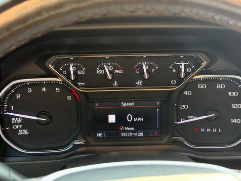Used 2021 GMC Sierra 1500 SLT w/ SLT Premium Plus Package AWD/4WD image 19