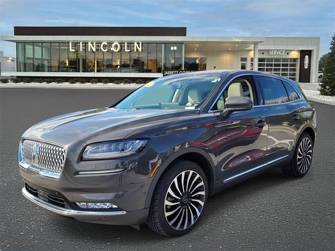 Certified 2022 Lincoln Nautilus Black Label image 2