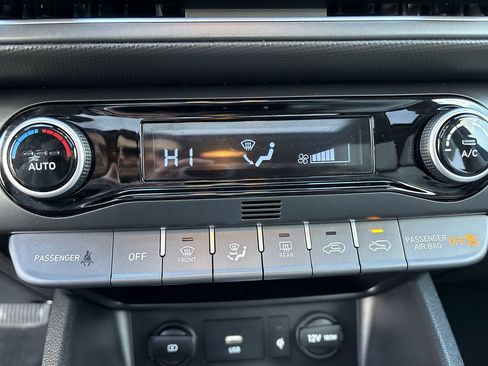 Certified 2023 Hyundai Kona SEL w/ Convenience Package image 20