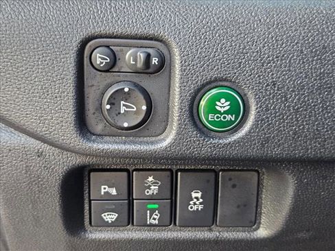 Used 2025 Honda Passport Black Edition image 11