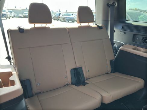 New 2026 Hyundai Santa Fe Limited AWD/4WD image 40