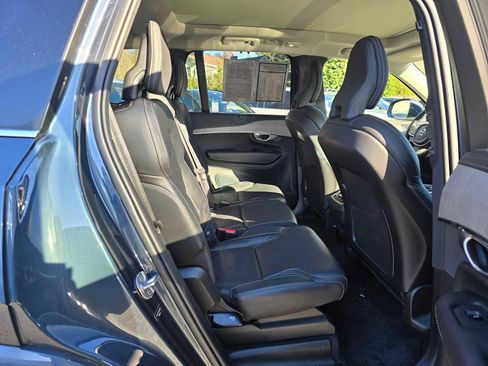 Certified 2024 Volvo XC90 B6 Ultimate w/ Protection Package Premier image 12