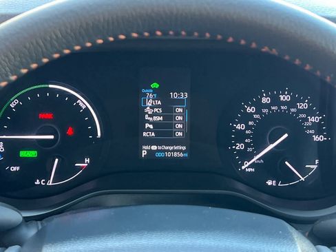 Used 2023 Toyota Sienna XSE image 34