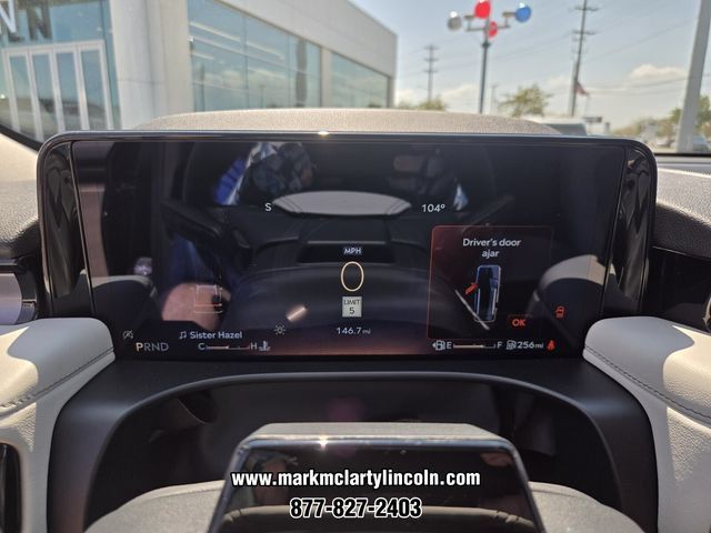 New 2026 Lincoln Aviator 2WD image 21