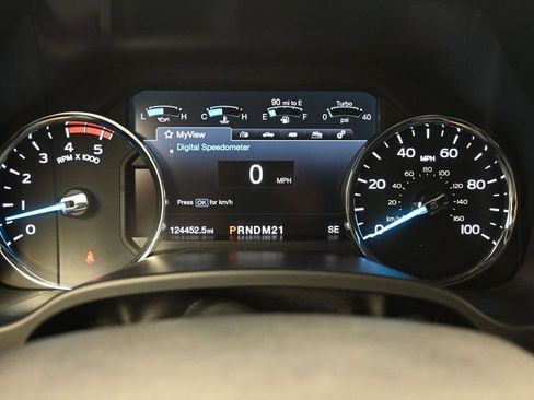Used 2019 Ford F350 Lariat w/ Lariat Ultimate Package AWD/4WD image 14