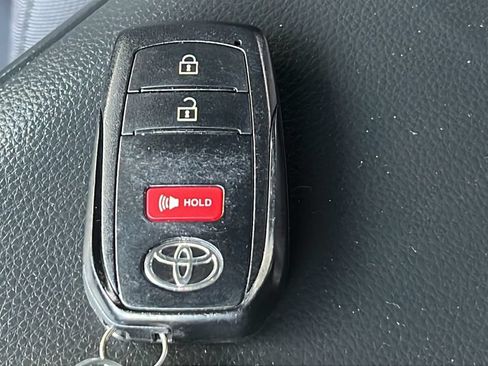 Used 2024 Toyota Tacoma SR5 w/ SR5 Upgrade Package RWD image 26