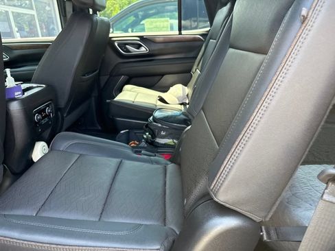 Used 2022 Chevrolet Tahoe High Country AWD/4WD image 4
