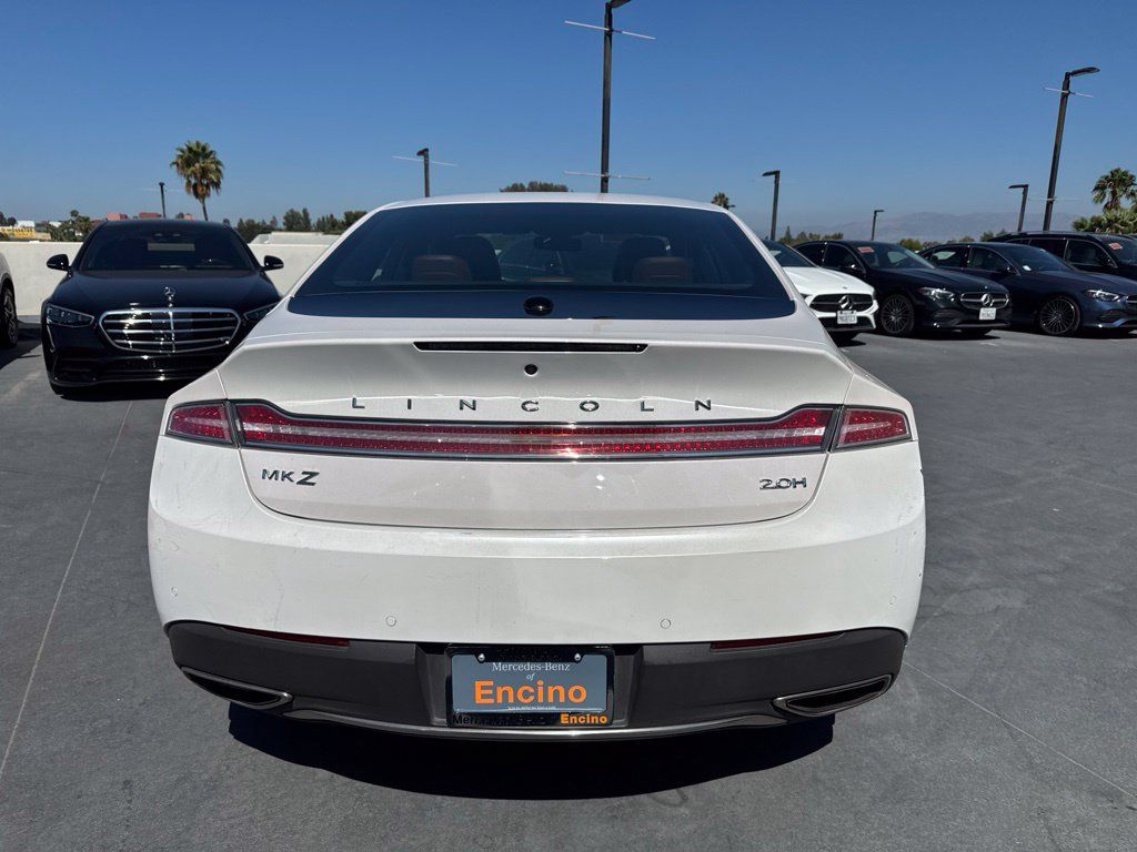 Used 2019 Lincoln MKZ Reserve FWD image 5