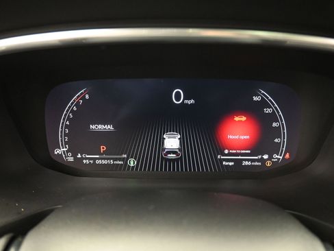 Used 2024 Acura MDX SH-AWD w/ Advance Package image 9