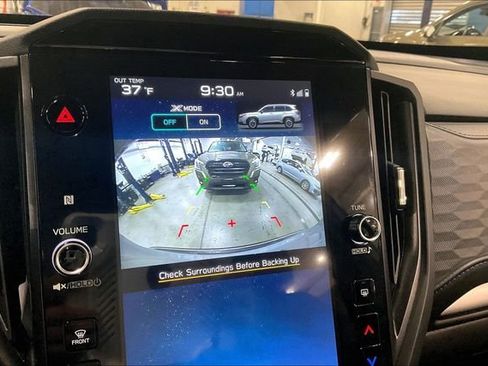 Used 2025 Subaru Forester Premium image 21