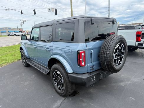 Used 2025 Ford Bronco Outer Banks AWD/4WD image 4
