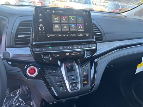 New 2026 Honda Odyssey Elite image 17