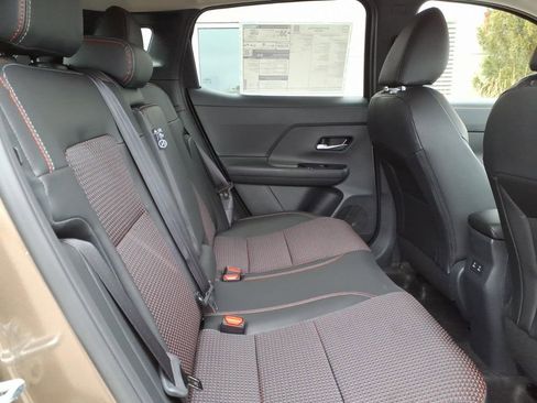 New 2026 Nissan Kicks SR w/ Cold Weather Package image 8