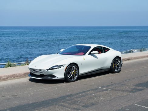 Used 2023 Ferrari Roma image 1