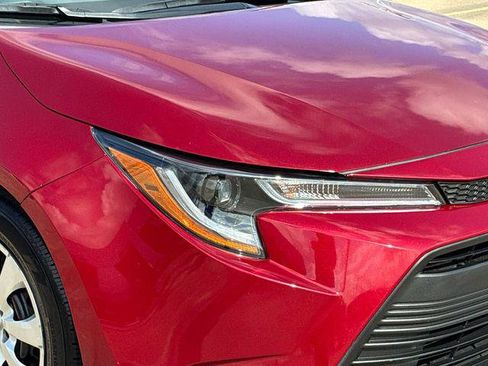 Certified 2025 Toyota Corolla LE FWD image 26