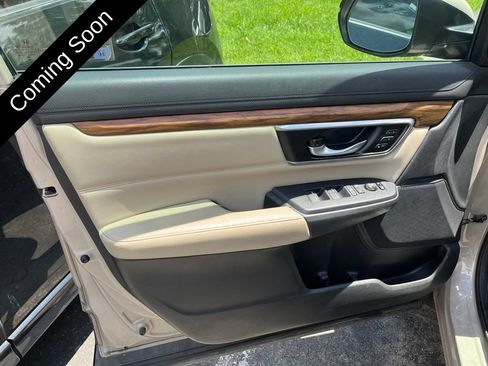 Used 2017 Honda CR-V EX-L image 10