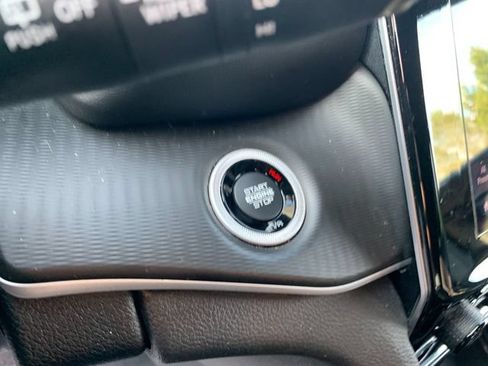 Certified 2023 Jeep Grand Cherokee Altitude AWD/4WD image 22