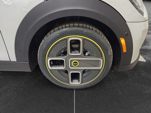 Used 2022 MINI Cooper SE FWD image 37