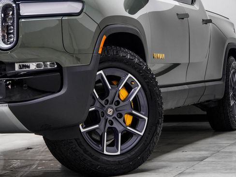 Used 2022 Rivian R1T Launch Edition AWD/4WD image 3