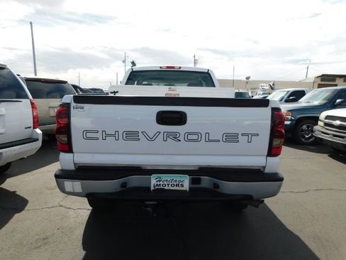 Used 2006 Chevrolet Silverado 2500 W/T w/ Skid Plate Package image 5