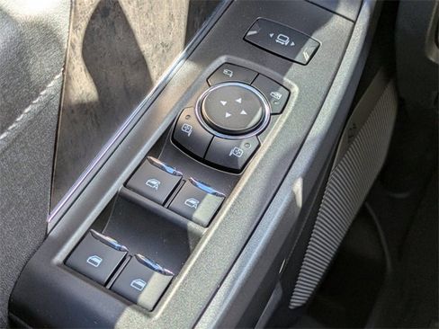 Used 2023 Ford F350 Lariat w/ Lariat Ultimate Package image 24