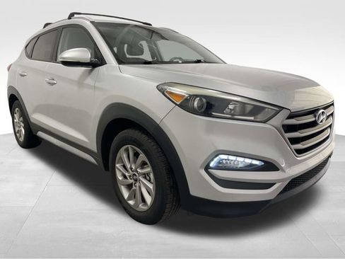 Used 2018 Hyundai Tucson SEL Plus image 5