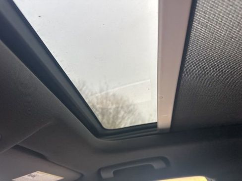 Used 2017 Audi Q3 2.0T Premium Plus image 22