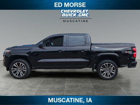 Certified 2024 Chevrolet Colorado Z71 w/ LPO, Dark Essentials Package AWD/4WD image 2