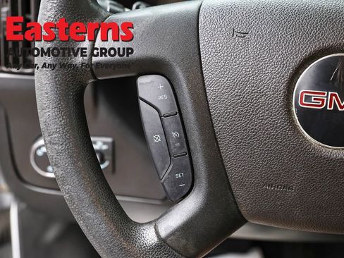 Used 2020 GMC Savana 3500 w/ Driver Convenience Package RWD image 15